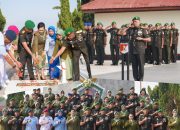 Kodam XXIII/Palaka Wira Gelar Ziarah Rombongan dan Tabur Bunga di TMP Tatura Peringati HUT ke-81 TNI